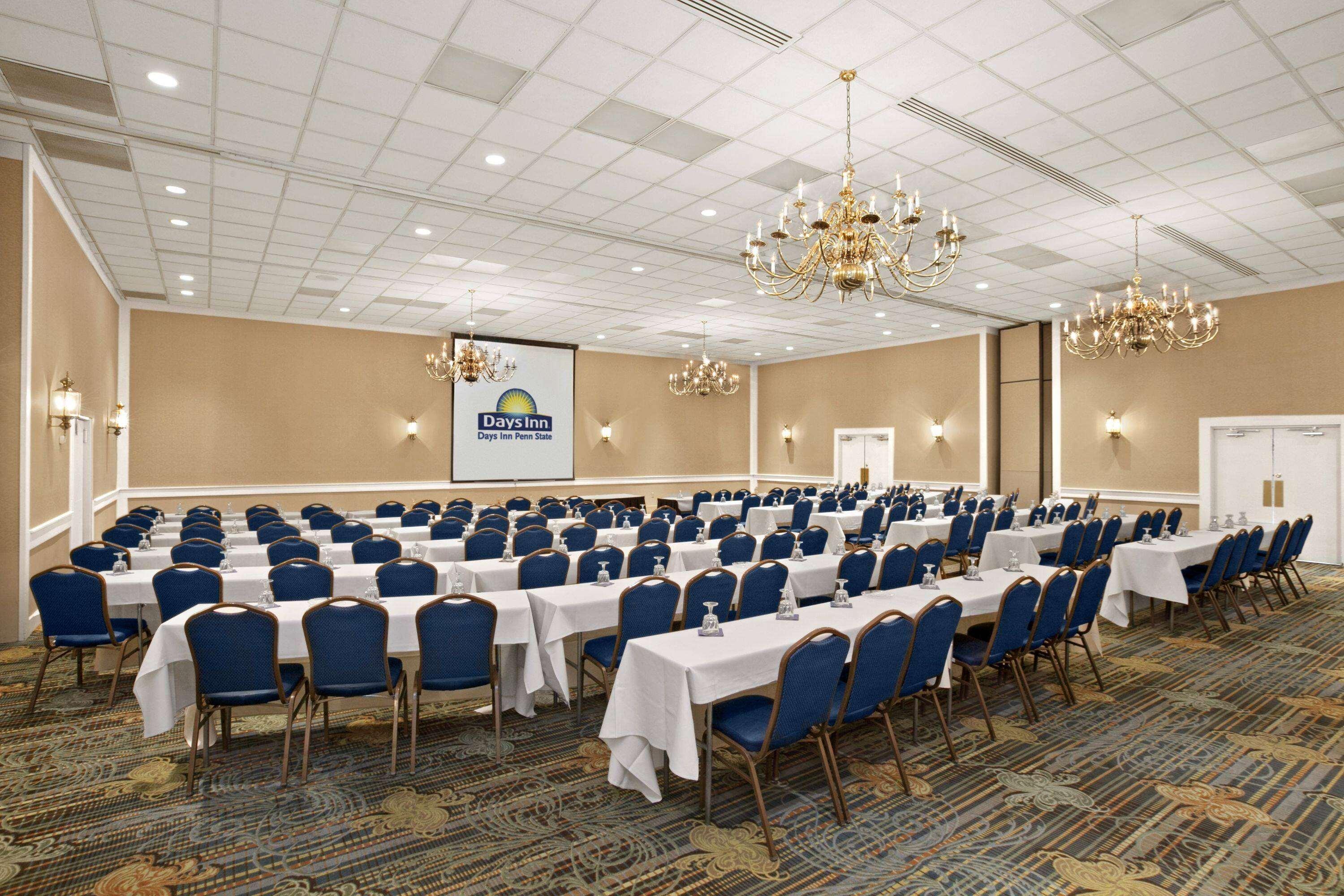 Days Inn By Wyndham Penn State State College Esterno foto